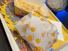 -蓝精灵乐园·世茂精灵之城主题乐园