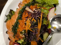 -Chom Cafe and Restaurant