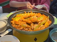 -多嘴超级肉蟹煲(中街恒隆故宫店)
