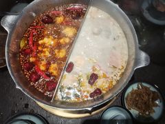 -湊湊火锅·茶憩(新中关购物中心店)