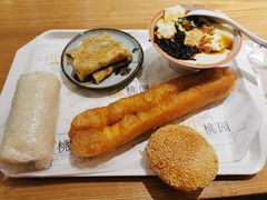 -小桃园·豆浆油条(复兴中路店)