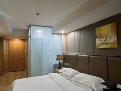 -清水湾酒店(深圳横岗塘坑地铁站店)