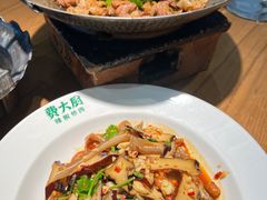 -费大厨辣椒炒肉(万家丽一店)