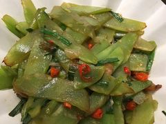 -费大厨辣椒炒肉(万家丽一店)