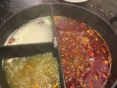 -热火朝天鲜切牛肉火锅(南强街巷店)