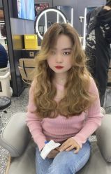 -藤野造型烫发染发