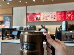 -星巴克臻选(莘庄仲盛店)