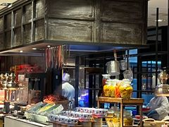 -松咖啡自助餐厅·松北香格里拉