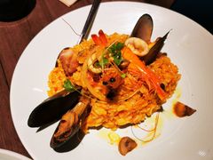 -港丽餐厅(来福士店)