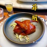 远离闹市喧嚣的私房菜馆，精致菜品让人赞不绝口