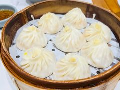 -馋三尺蟹粉小笼(人民广场店)