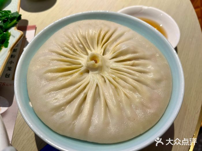 穿蒸引鲜·嗲记(正大广场店)特色蟹粉汤包图片