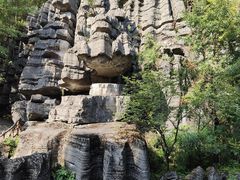 -梭布垭石林景区