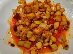 -鑫巴蜀小镇 · 水煮鱼专研店(玉桥店)