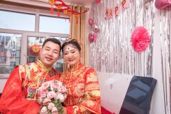 点击看大图 -LOVINA洛维娜婚纱礼服