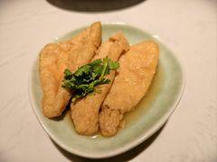 香卤油三角-鑫花溪牛肉米粉(凤凰街创始总店)
