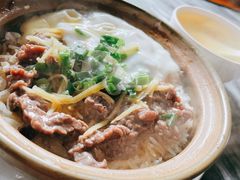 窝蛋牛肉煲仔饭-荣记煲仔饭(高庙路店)