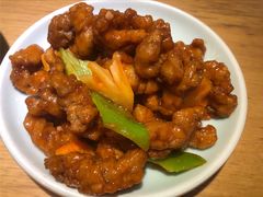 菠萝咕咾肉-吕氏疙瘩汤·海鲜新鲁菜(凯德mall新都心店)