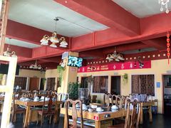 大堂-峰瑞藏地美食·石锅鸡·牦牛肉(大昭寺品牌店)