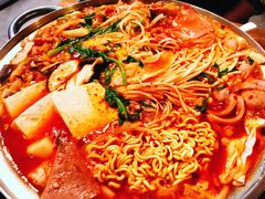 部队火锅-富乐满韩国正宗炸鸡韩国料理(虹泉路店)