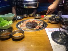 -老炉家木炭烤肉(长江国际店)