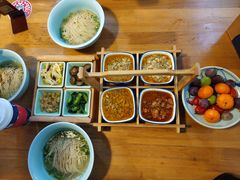 -朱洪元苏式面馆(绿宝广场店)