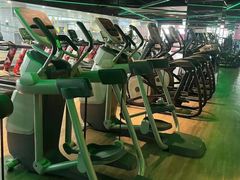 -W FITNESS 威尔仕健身·游泳(老西门新苑店)
