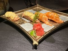 -蟹犇前•帝王蟹雪蟹(陆家嘴店)