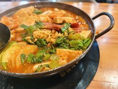 -顶顶红石锅拌饭(步行东街店)