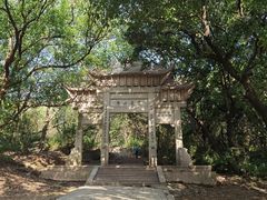 -灵岩山风景区
