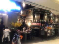 -新鲜誌·新派食集(万象天地店)