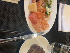 -圣丰索菲特·2 On 988 Café 自助餐厅