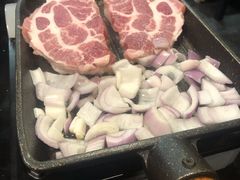 烤梅花肉-炙韩料理·部队锅专门店