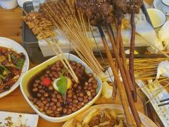 -六福烧烤酒馆(秦隆步行街店)