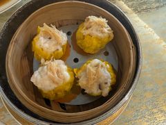 蟹黄滑烧麦-唐阁(香港朗廷酒店)