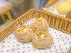 -沁屋面包店(人民东路店)