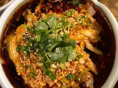 -三人行骨头王火锅(长寿店)