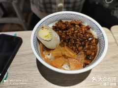 -吉野家(凯旋购物广场店)
