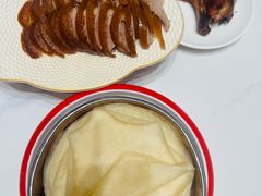 -梅利汴京烤鸭•开封豫菜地标店(东司门店)