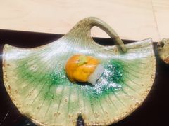枪鱿鱼配活海胆-鮨心和(外滩店)