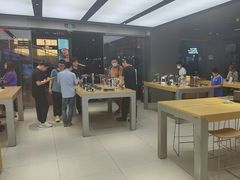 -DJI大疆(深圳华强北曼哈授权体验店)