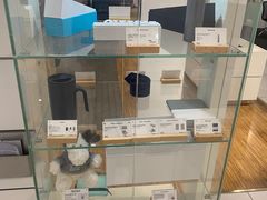 -杭州中沃沃尔沃4S店(滨江区店)
