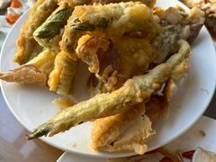 -微山岛春天里酒家