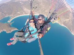 -费特希耶滑翔伞