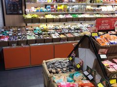 零售区-来伊份(香积寺路店)