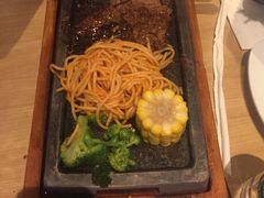 -必胜客(新海上世界店)