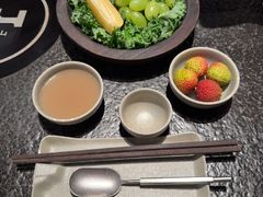 -三出山火锅(南京万象天地店)