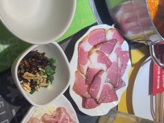 -四季喧黔味豆米火锅(万达广场店)