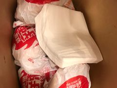 -麦当劳(乳山路店)