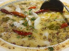 -鱼亨小鲜酸菜鱼(大信店)